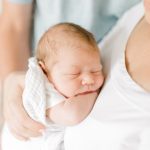 Le développement de votre bébé de 2 mois