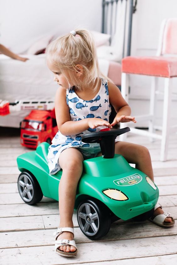 Des jouets qui stimulent le développement physique