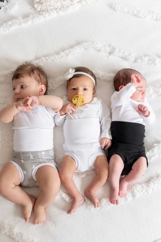 Quelles sont les causes d’un nombril outie ?