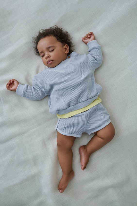 composer une garde-robe de naissance Patpat bébé