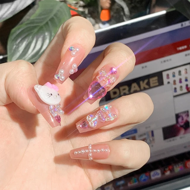 Hello Kitty Nails Aesthetic