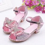 Walking Milestone: Should Babies Wear Shoes Before 1?