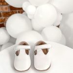 Discover If Pre-Walking Shoes Are a Must for Your Baby.