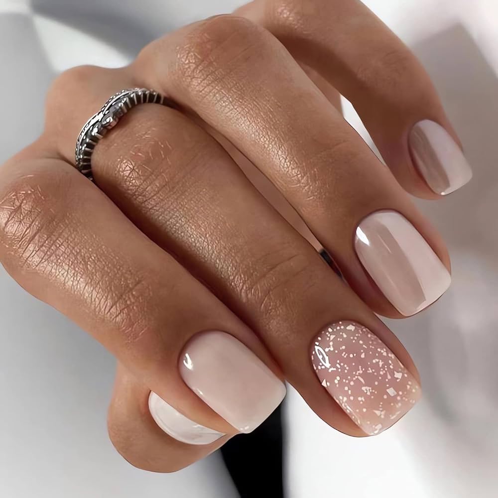 Sassy and Stylish: Short Square Acrylic Nails