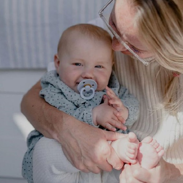 Find out if breastfed babies require bibs
