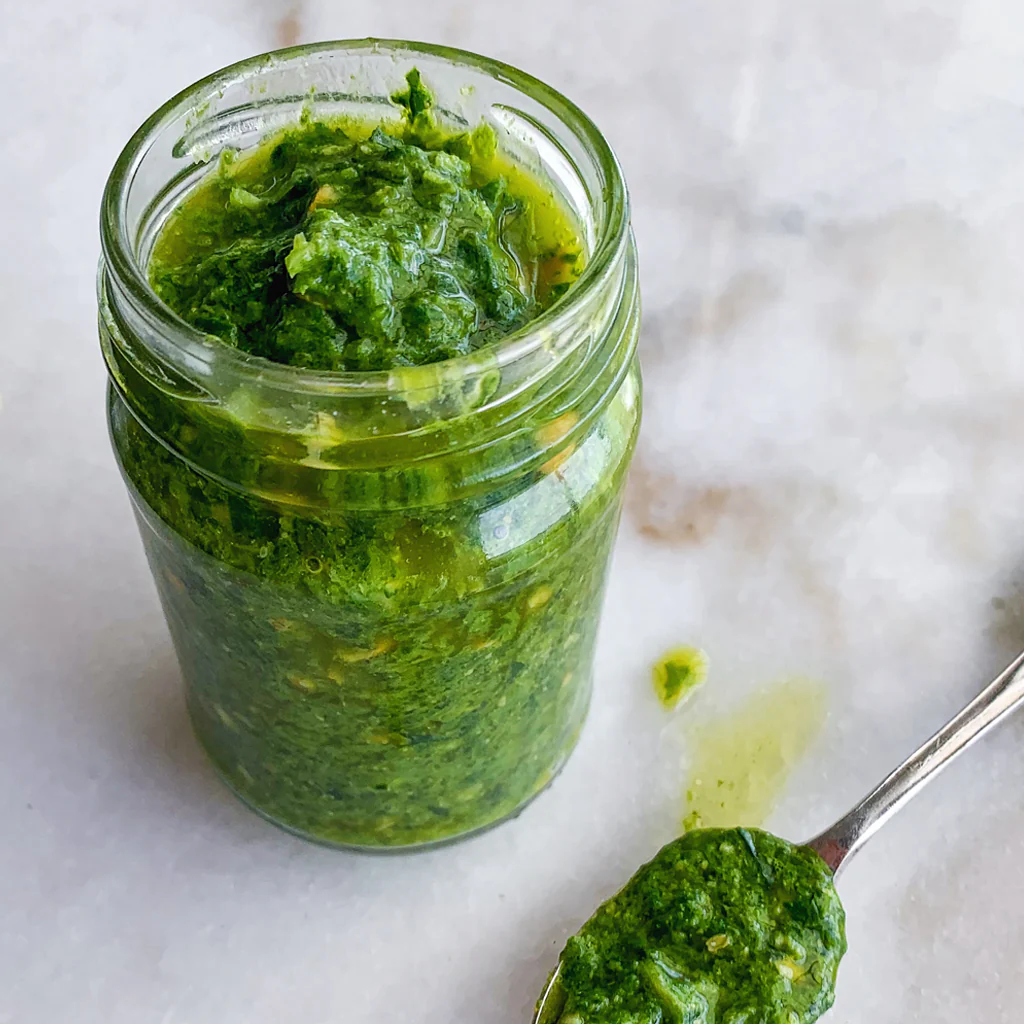 can i make pesto in a blender