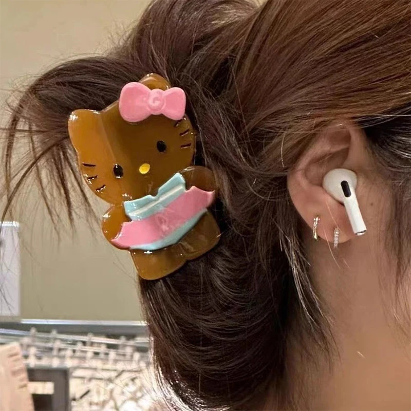 Hello Kitty Hair Clips: Adorable Accessories for Every Occasion