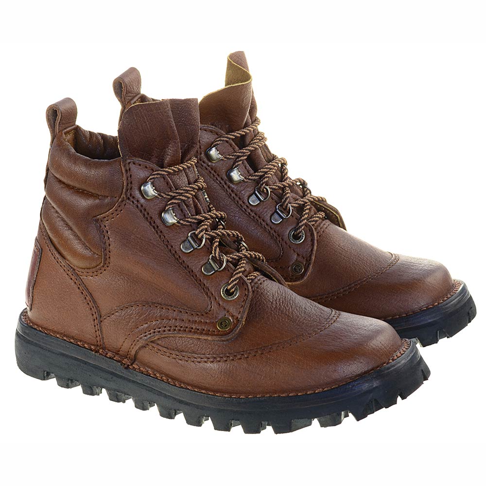 The Rise of Courtney Boots: A Stylish Footwear Choice
