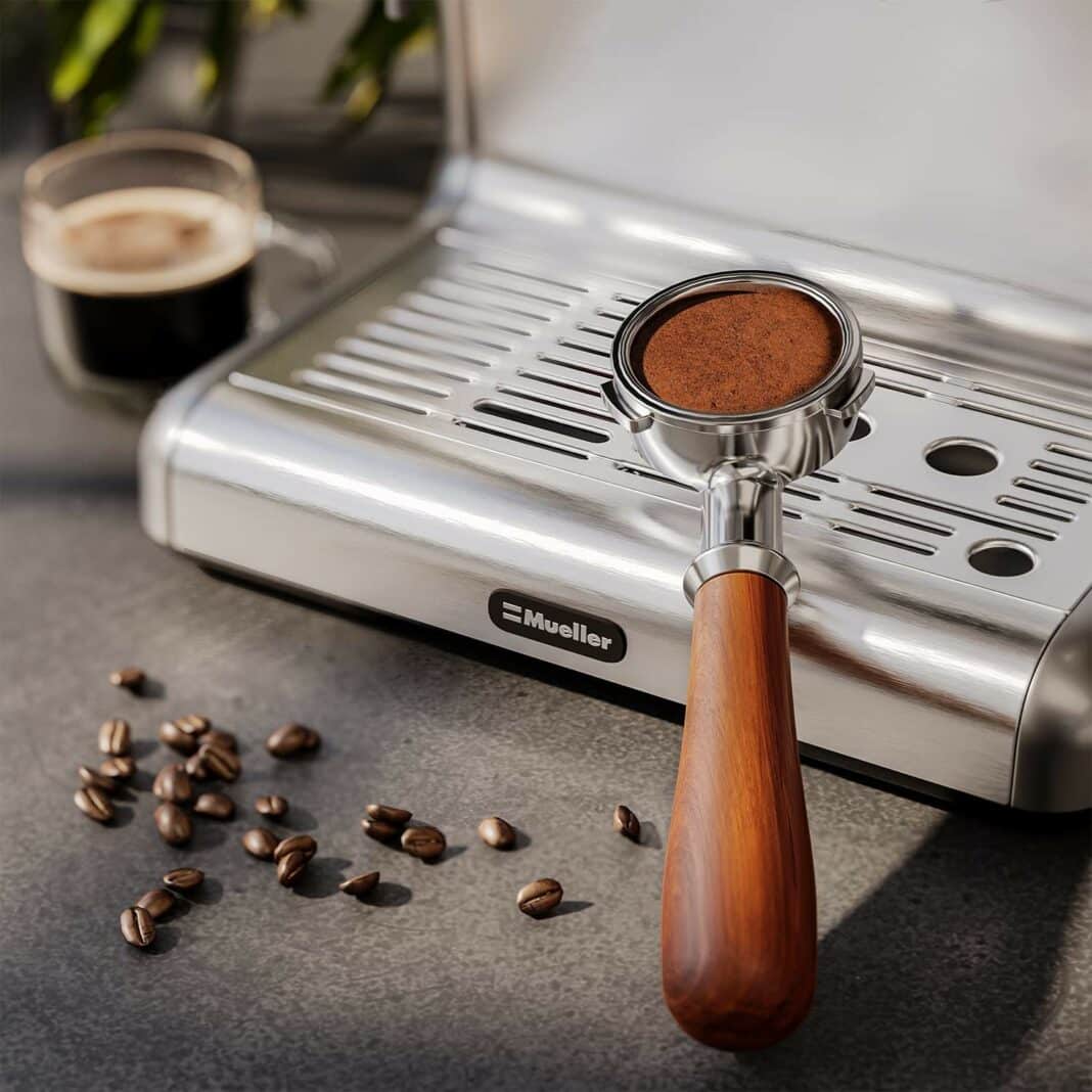 grind coffee beans in a food processor