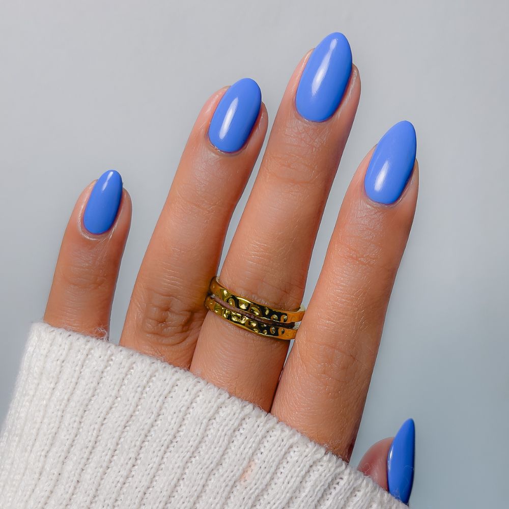 Why Your Phone Flashlight Fails to Cure Gel Nails
