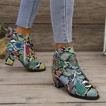 Guide to Choosing Durable Women’s Snake Boots