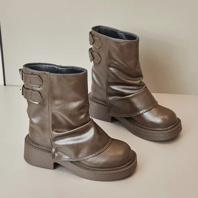 Wide Leg Boots: Style Meets Comfort