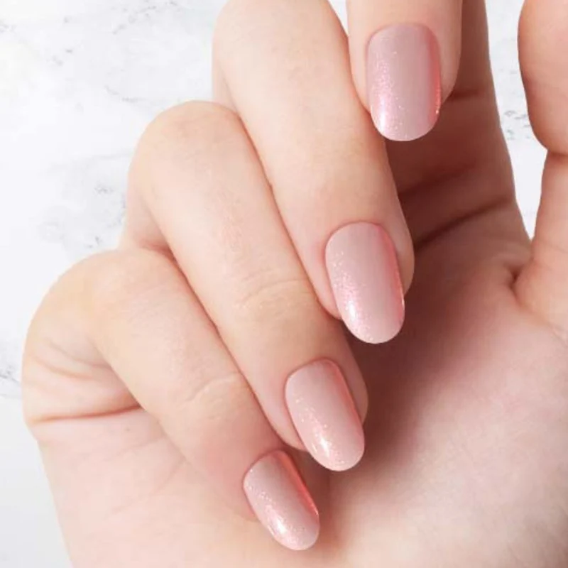 Gel Nails Done Right: Techniques and Tips
