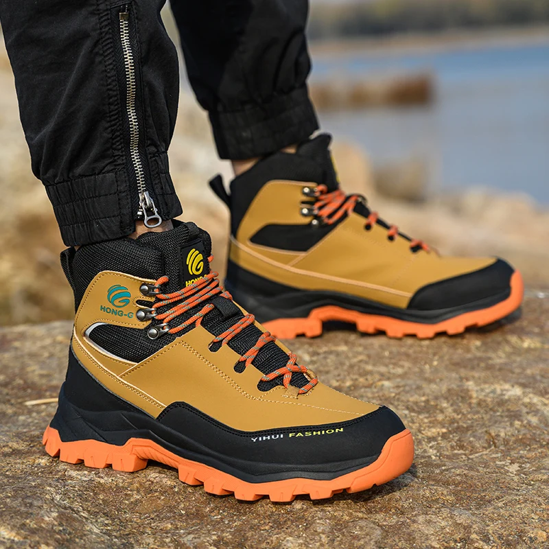Guide to Ironworker Boots: Choosing the Right Pair