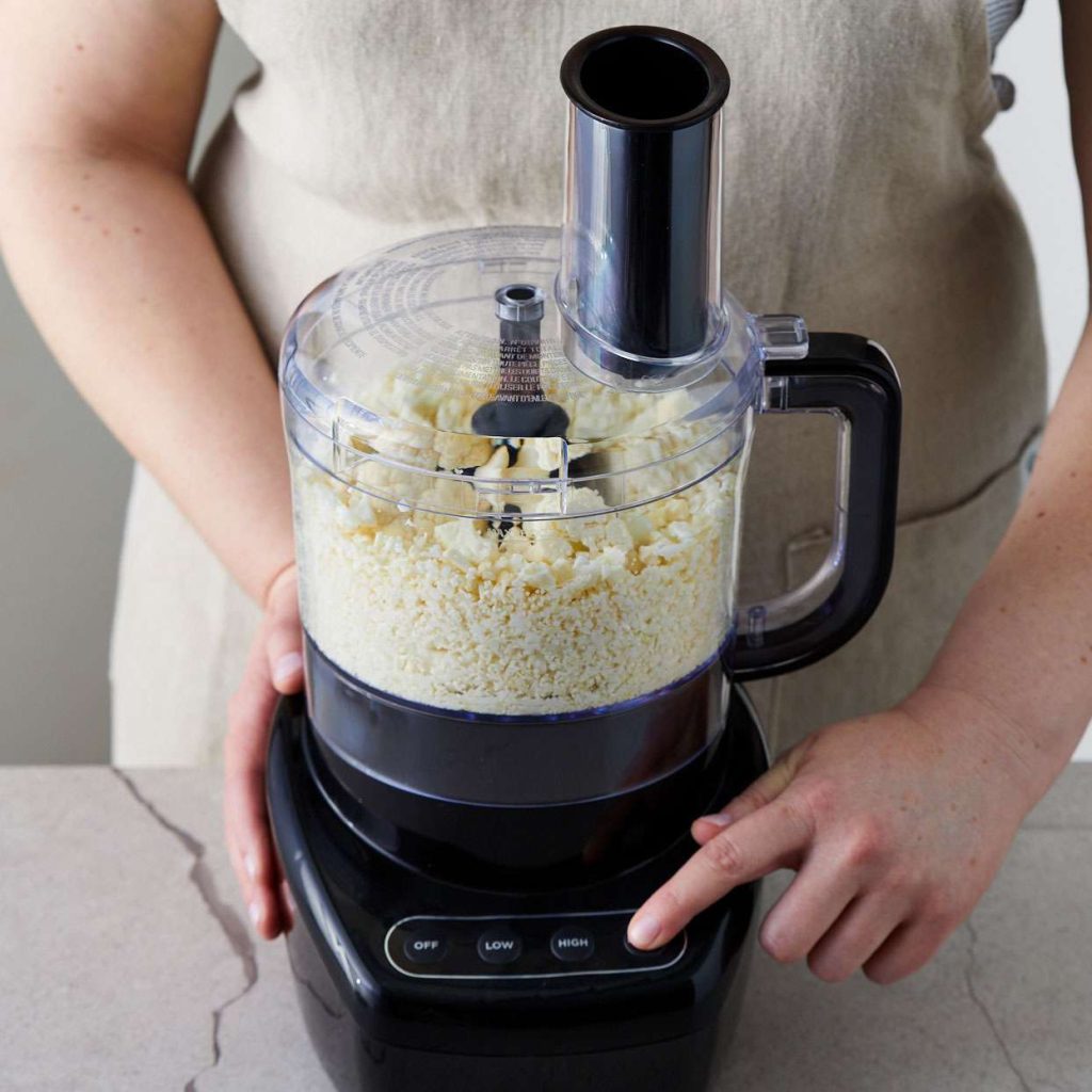 make cauliflower rice with food processor