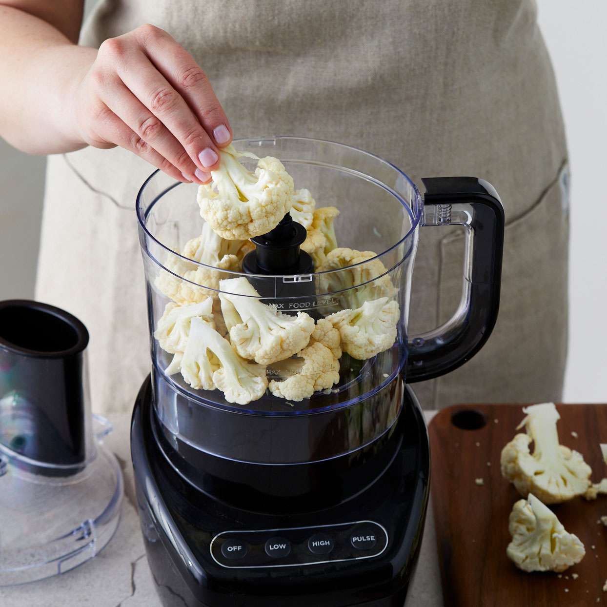 make cauliflower rice with food processor