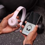 how to pair bose headphones to iphone