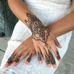 henna tattoo