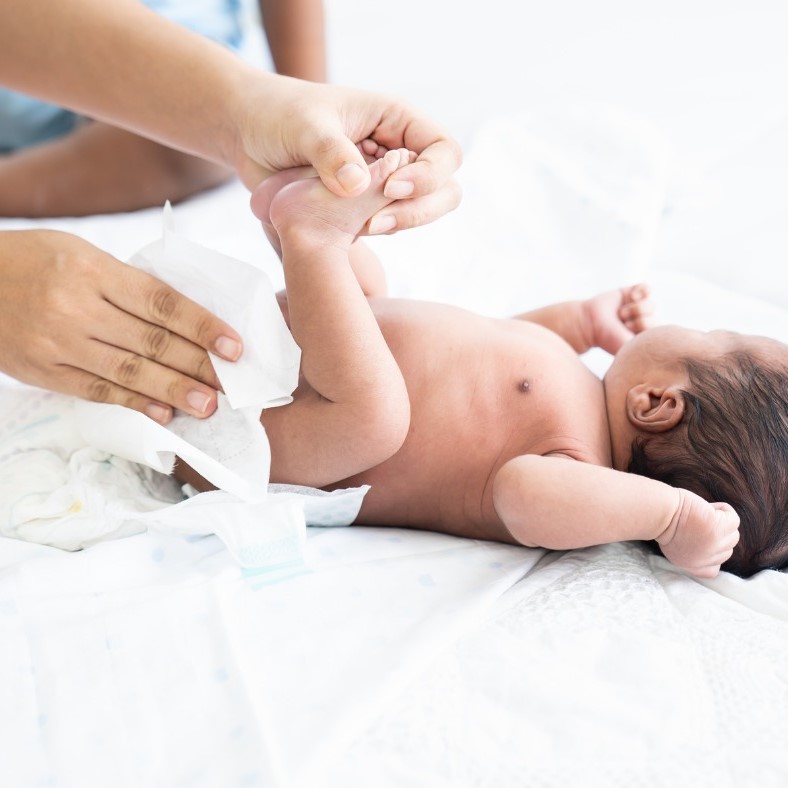 what size diapers are babies in the longest