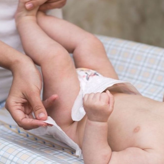 what size diapers are babies in the longest