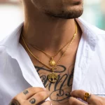 gold chain pendant