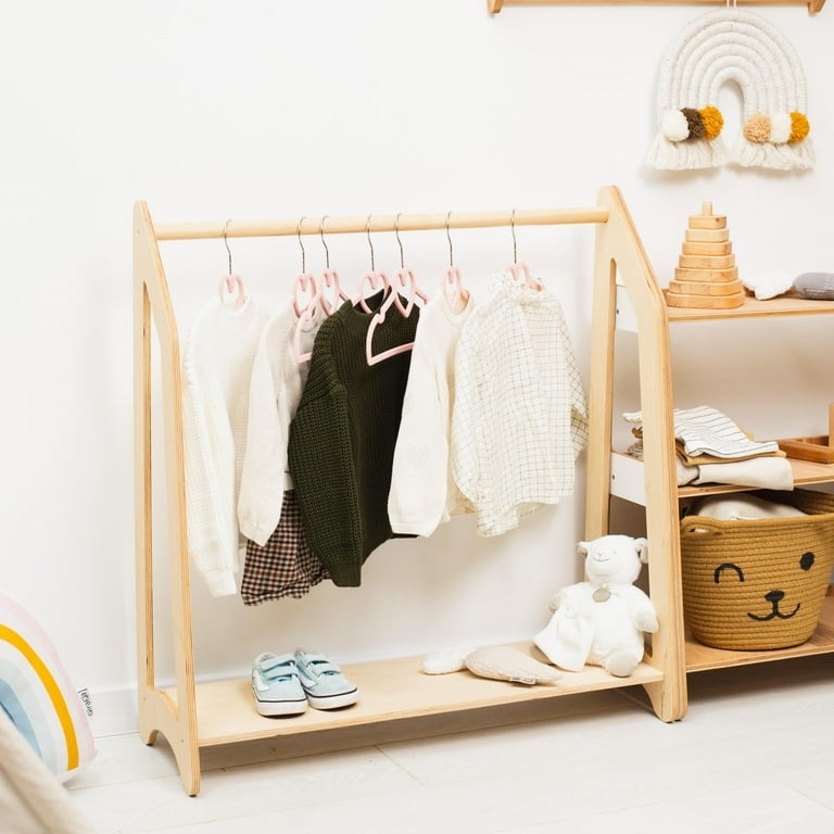 baby clothing rack
