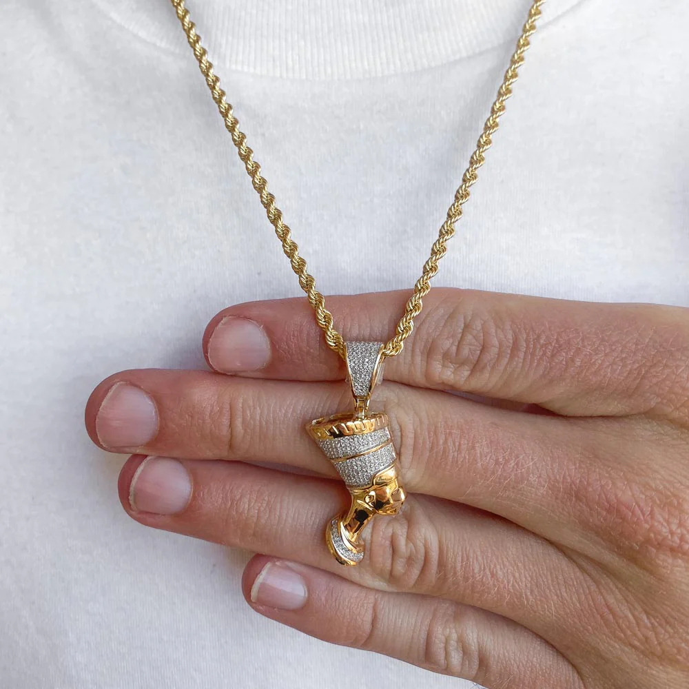 10k gold pendant