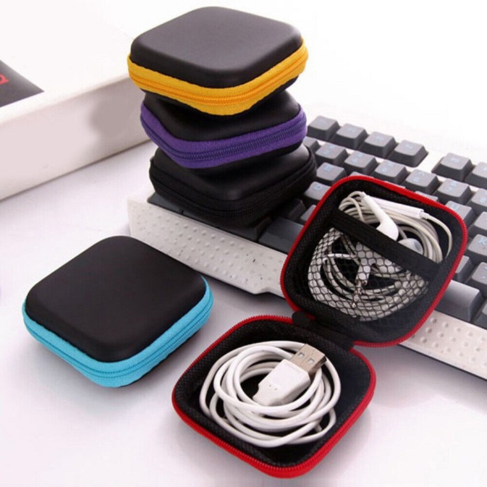 earphone holder