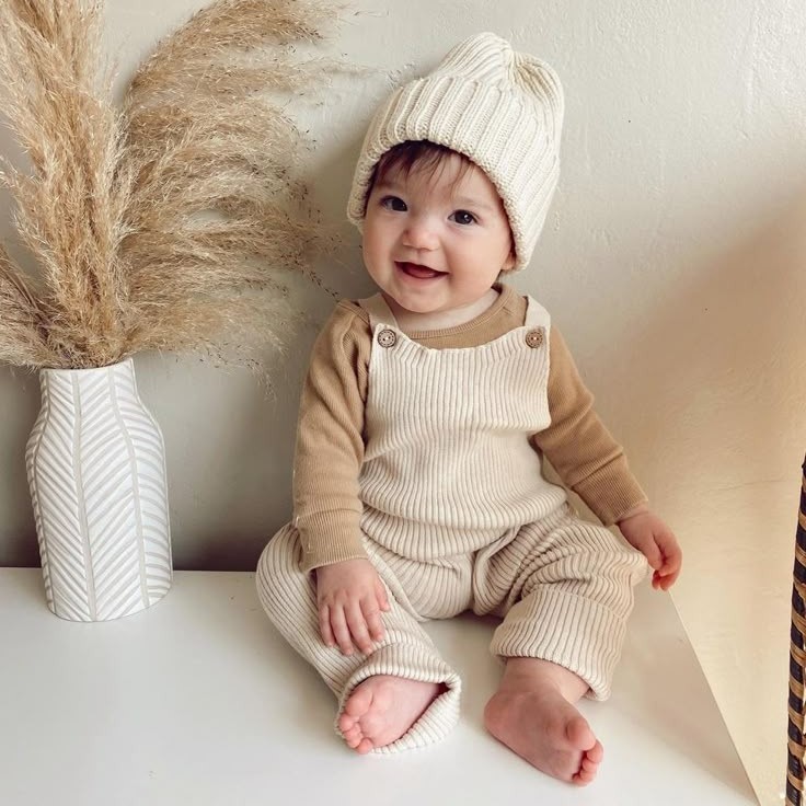 unisex baby clothing