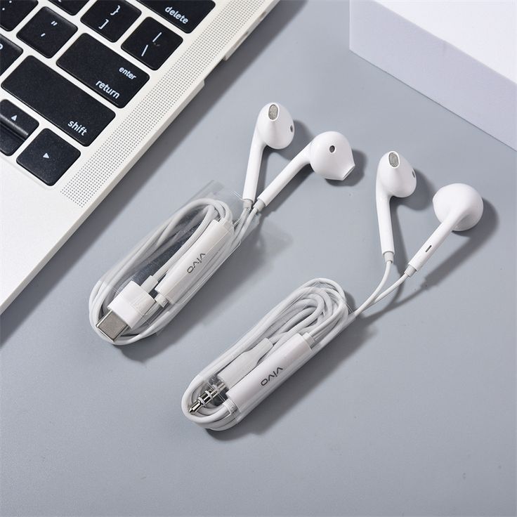 type c earphone