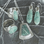 jade jewelry